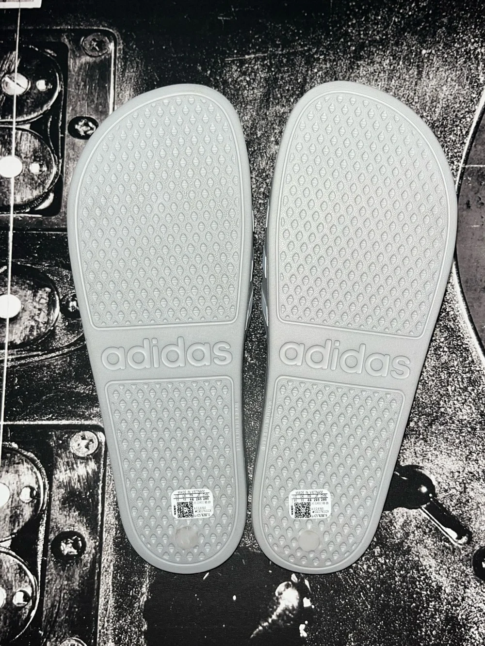 adidas nwt adilette
